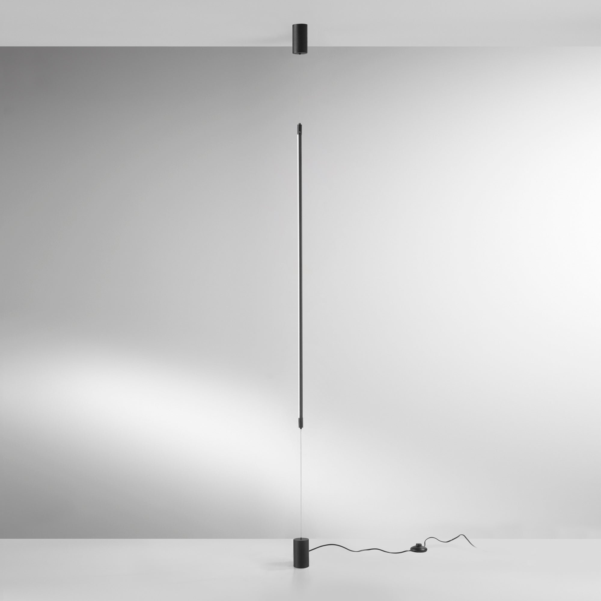 Piantana serie 831 Design Luce - immagine 2